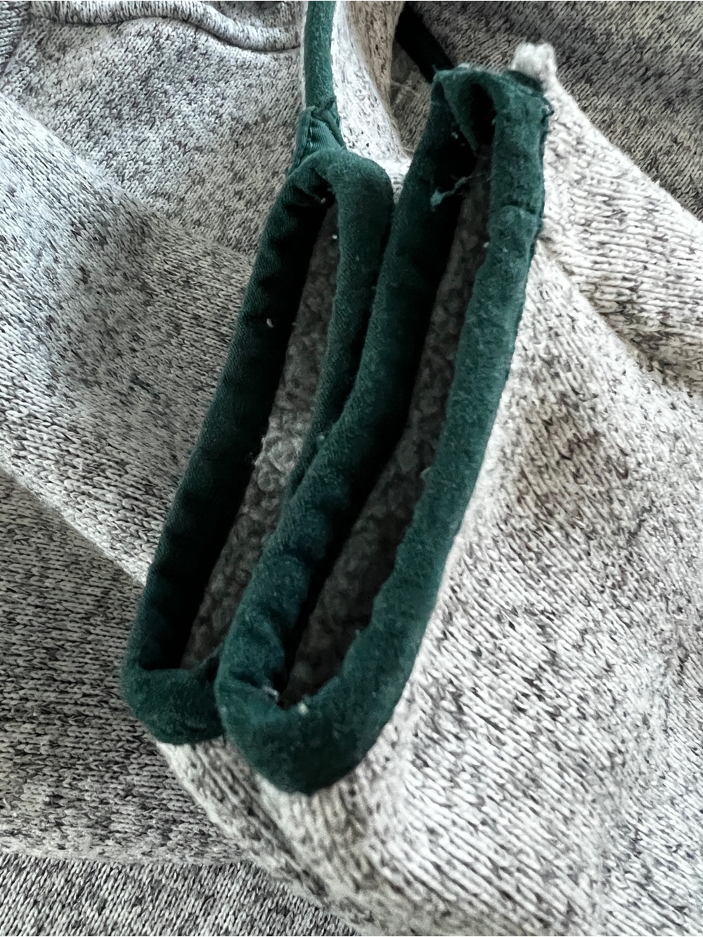 L.L. Bean Women’s Gray Pullover Sweater with Multicolor Mountain Pattern - Picture 9 of 13